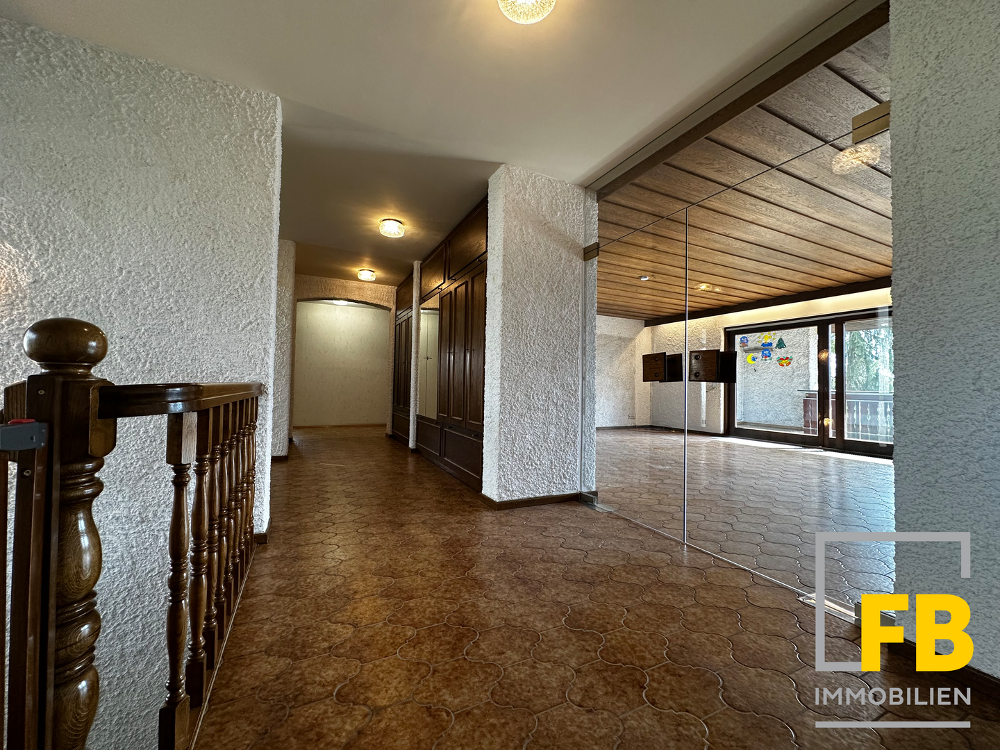 Immobilie in Eichenzell - Außergewöhnliche Villa mit parkähnlichem Grundstück – großzügiges Anwesen in Eichenzell-Lütter bei Fulda - Bild 4