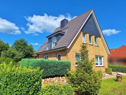 Einfamilienhaus zum Kauf 220.000 € 4 Zimmer 80 m² 704 m² Grundstück Heide 25746