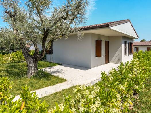 Doppelhaushälfte zum Kauf 395.000 € 3 Zimmer 64,9 m² 193 m² Grundstück Viale Michelangelo 150 Desenzano del Garda 25015