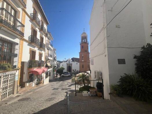 Villa zum Kauf 220.000 € 7 Zimmer 210 m² Cómpeta 29754