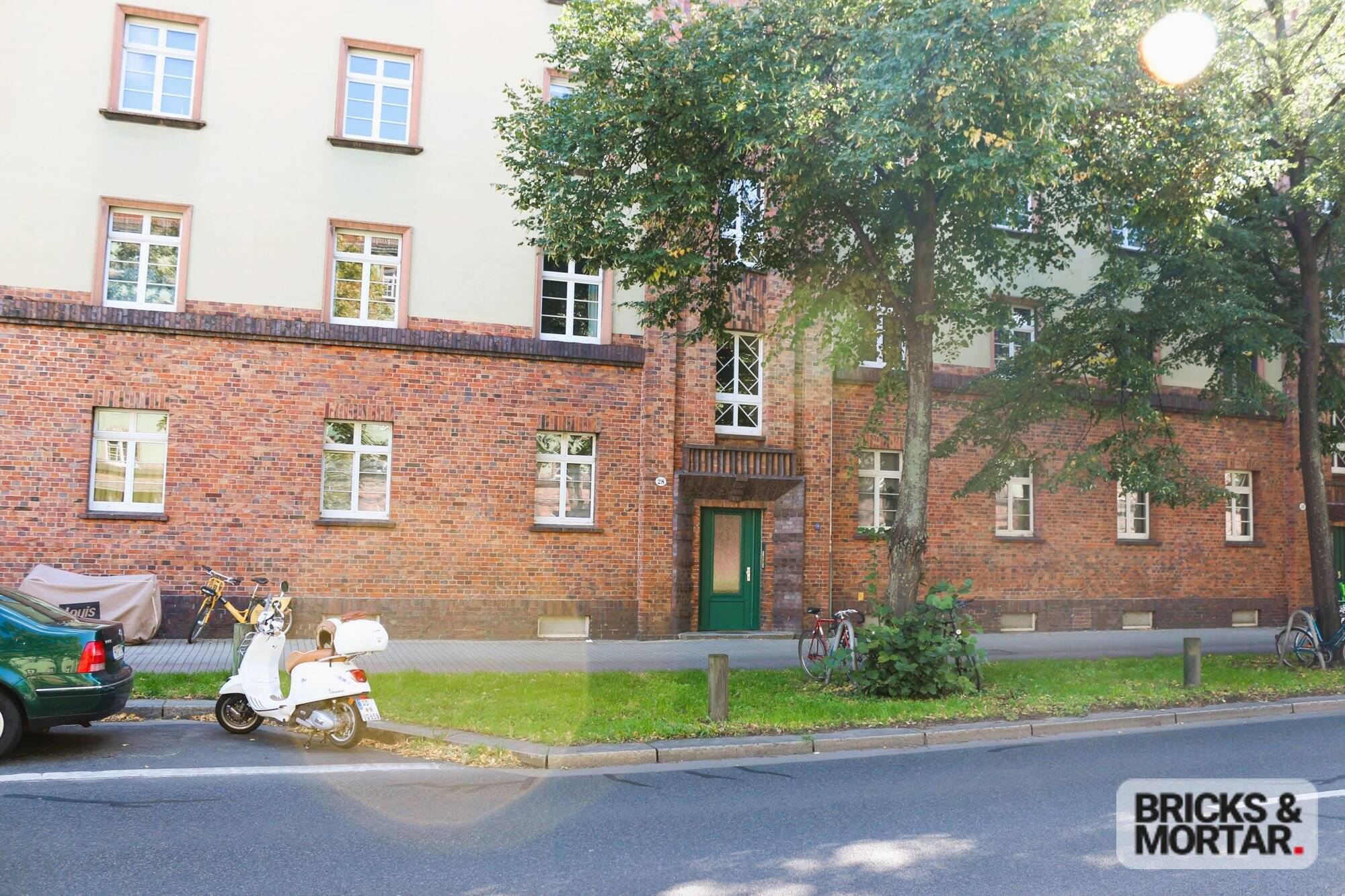 Property thumbnail 12