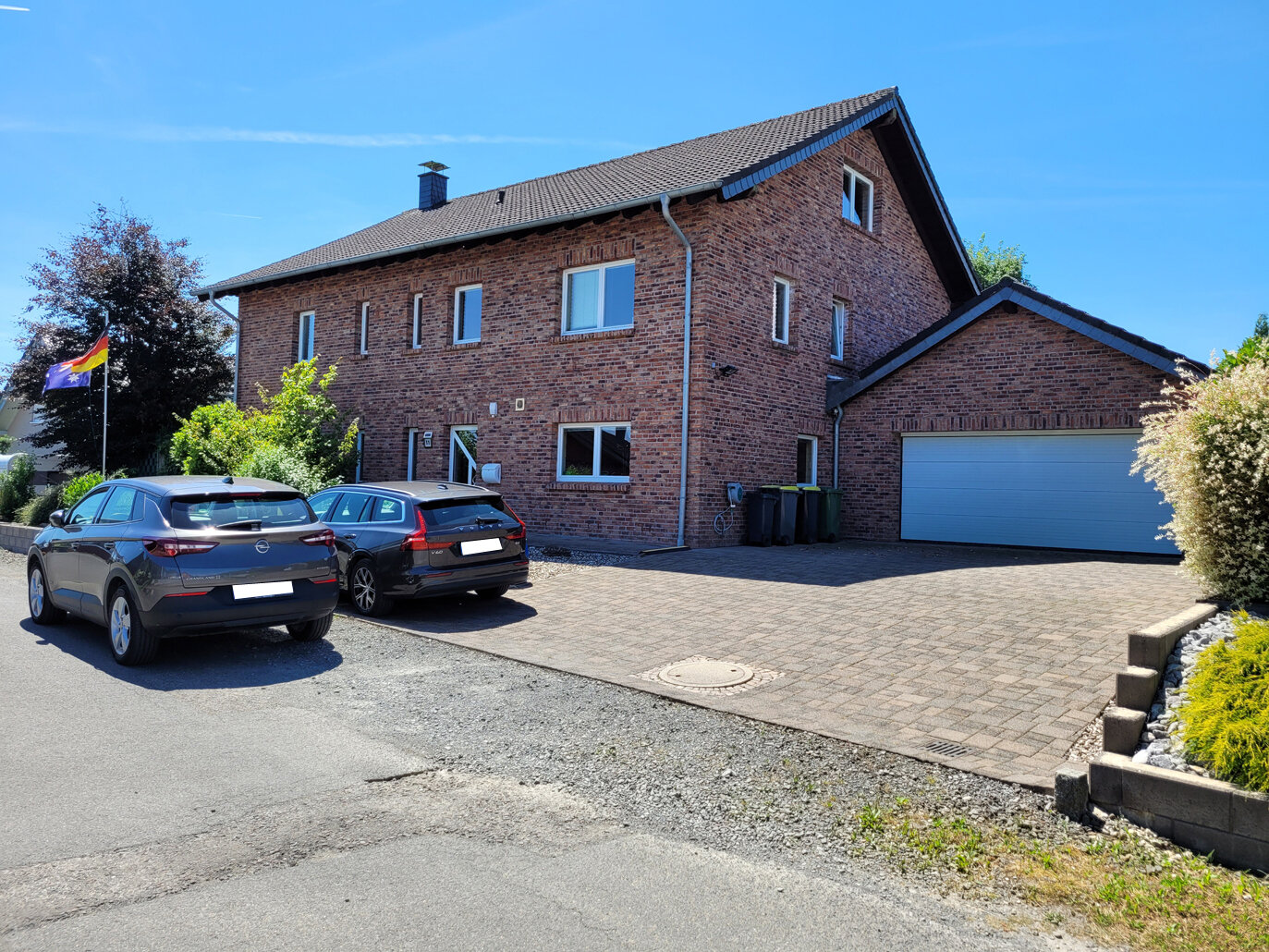 Einfamilienhaus zum Kauf 665.000 € 9 Zimmer 317 m²<br/>Wohnfläche 1.086 m²<br/>Grundstück Rosbach Windeck 51570