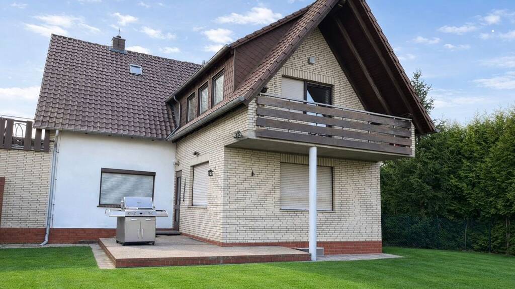 Einfamilienhaus zum Kauf provisionsfrei 279.000 € 6 Zimmer 162 m² 1.100 m² Grundstück Duderstadt 37115