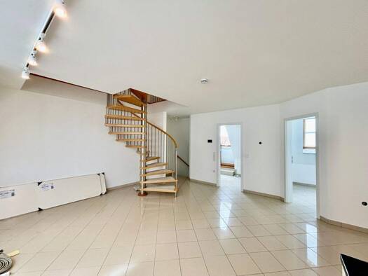 Maisonette zur Miete 1.050 € 3 Zimmer 70 m² 3. Geschoss frei ab sofort Spitalstraße 4 Altstadt Schweinfurt 97421