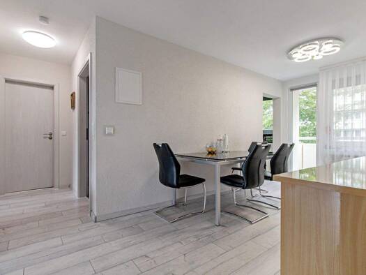 Wohnung zum Kauf 295.000 € 3,5 Zimmer 92 m² Nürtingen 72622