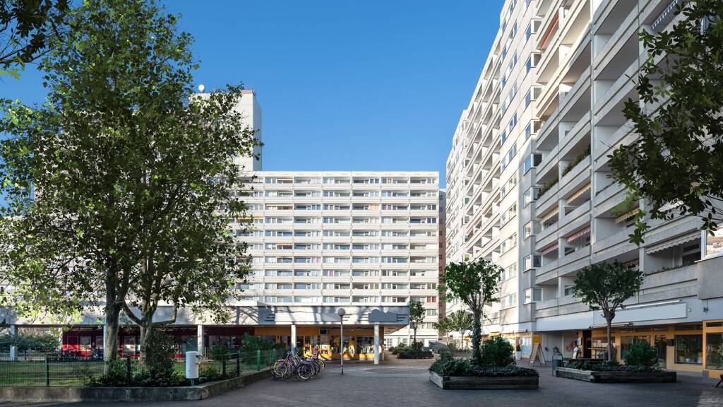 Wohnung zur Miete 1.236 € 4 Zimmer 125 m² 16. Geschoss frei ab 16.04.2026 Angerburger Allee 49 Westend Berlin 14055