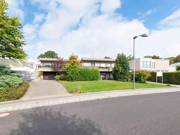 Reihenmittelhaus zum Kauf 449.900 € 4 Zimmer 113 m² 791 m² Grundstück Walheim Aachen 52076