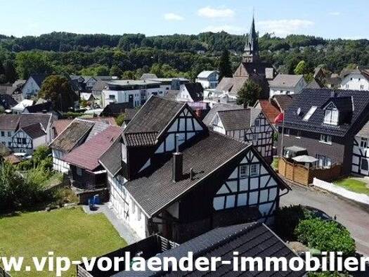Einfamilienhaus zum Kauf 229.000 € 5 Zimmer 100 m² 580 m² Grundstück Rosbach Windeck 51570