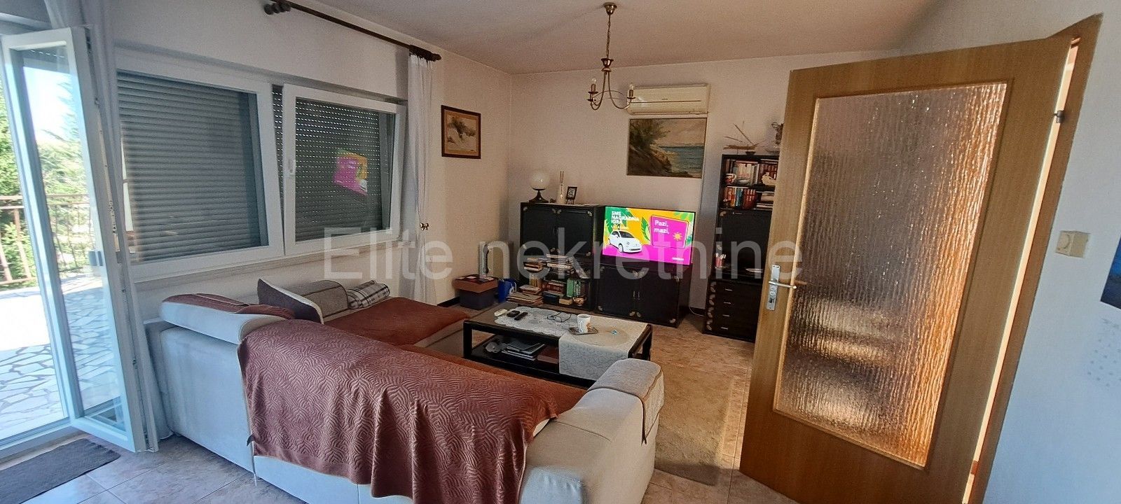 Wohnung zum Kauf 309.000 € 5 Zimmer 275 m²<br/>Wohnfläche 1.<br/>Geschoss Pobri