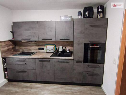 Wohnung zur Miete 750 € 4 Zimmer 98 m² 1. Geschoss frei ab 01.02.2026 Geschwister-Scholl-Straße 37 Aue-Bad Schlema 08280