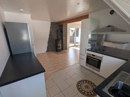 Wohnung zur Miete 560 € 2 Zimmer 75 m² Geschoss 1/2 frei ab sofort Lippe Burbach 57299