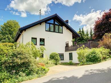 Einfamilienhaus zum Kauf 365.000 € 8 Zimmer 230 m² 1.151 m² Grundstück Streithausen Streithausen 57629