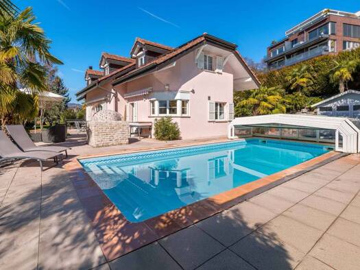 Villa zum Kauf 2.784.981 € 7 Zimmer 300 m² Montreux 1820