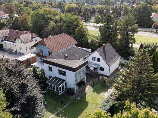 Mehrfamilienhaus zum Kauf 550.000 € 8 Zimmer 192 m² 998 m² Grundstück Ebreichsdorf 2483