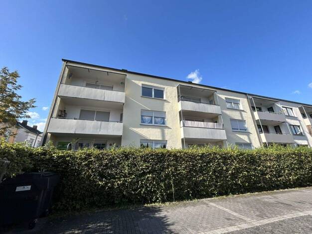 Wohnung zur Miete 530 € 4 Zimmer 81 m² 2. Geschoss Hellefelder Str. 25 Arnsberg 59821