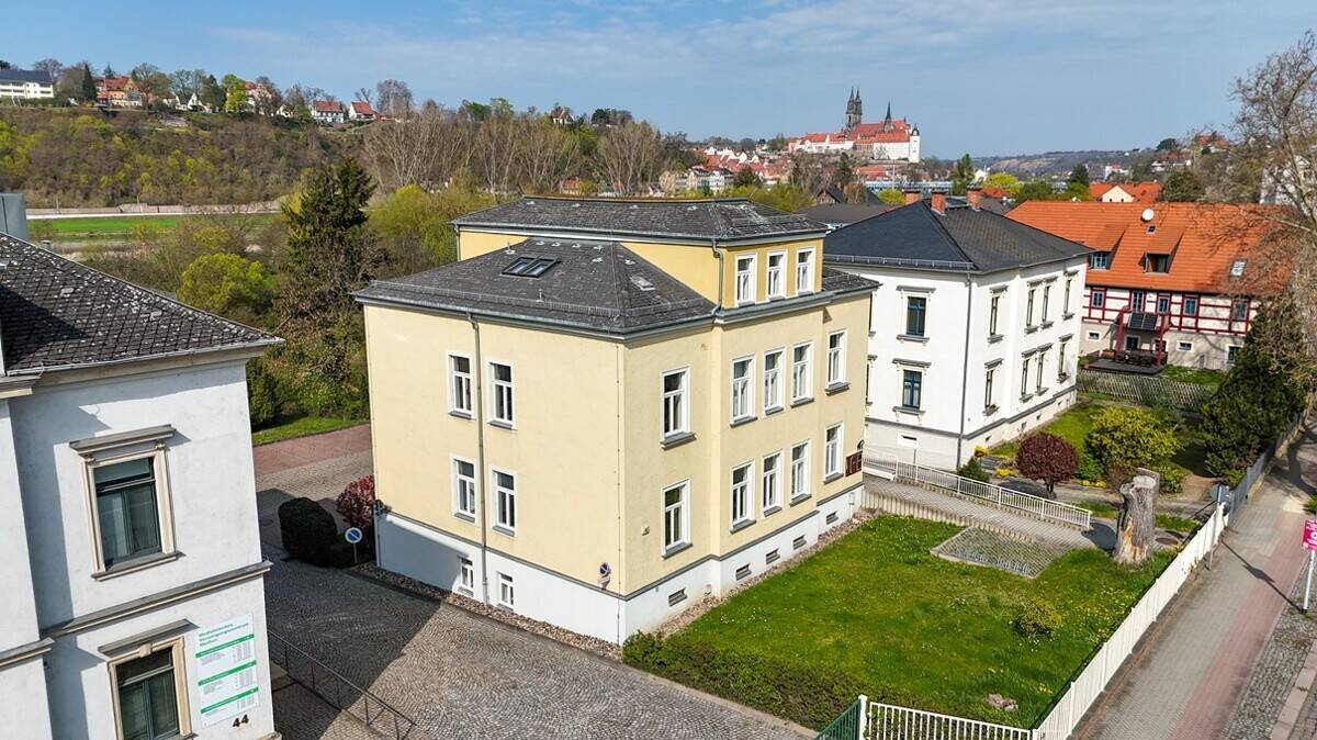 Haus zum Kauf - Ansicht 2
