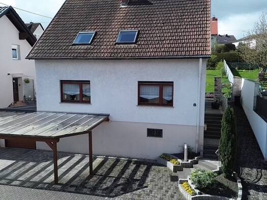 Einfamilienhaus zum Kauf 250.000 € 6 Zimmer 140 m² 597 m² Grundstück St Barbara Wallerfangen 66798