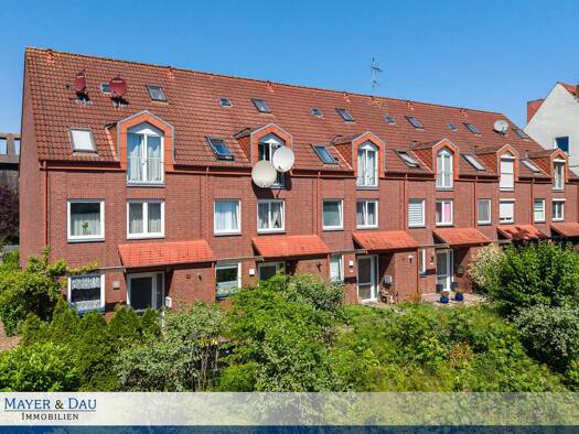 Reihenmittelhaus zum Kauf 299.000 € 5 Zimmer 142 m² 246 m² Grundstück Kattenturm Süd 28277