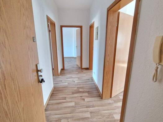 Wohnung zur Miete 360 € 3 Zimmer 65,6 m² 1. Geschoss frei ab sofort Lessingstraße 4 Schönebeck Schönebeck (Elbe) 39218