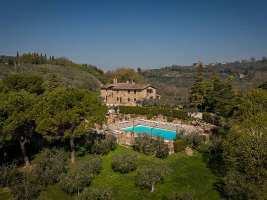 Haus zum Kauf 2.200.000 € 755 m² 200.000 m² Grundstück Assisi 06081