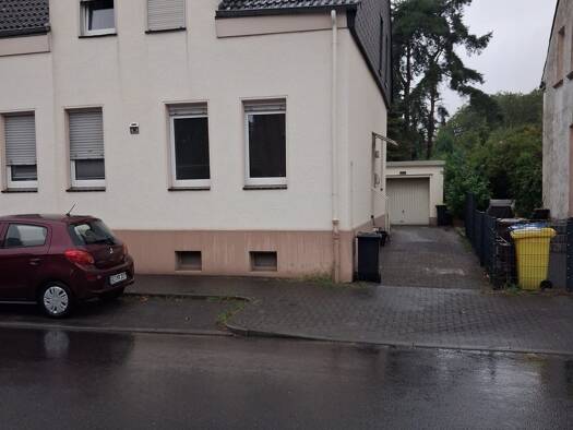 Doppelhaushälfte zur Miete 900 € 4 Zimmer 82 m² frei ab sofort Stadtmitte Bottrop 46236