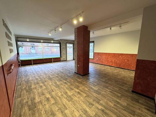 Ausstellungsfläche zur Miete provisionsfrei 135 m² Verkaufsfläche Neue Straße 10 Weener 26826