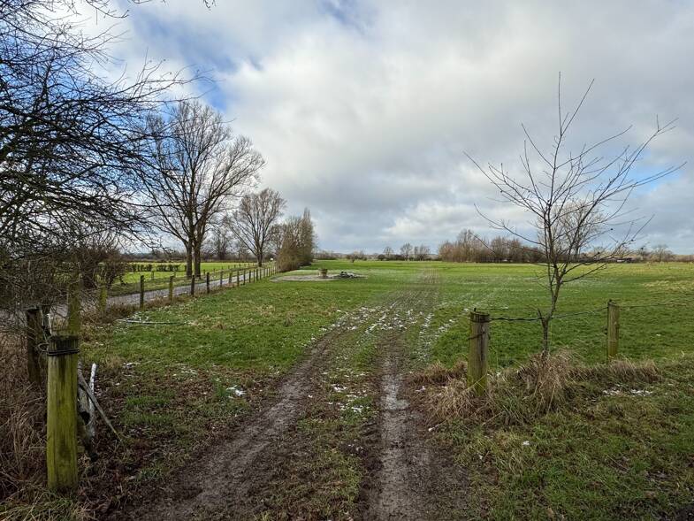 Land-/Forstwirtschaft zum Kauf 26.500 € 10.591 m² Grundstück Drakenburg 31623