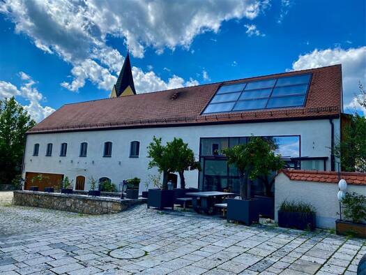 Bürofläche zur Miete 10 € 3 Zimmer 138 m² Bürofläche teilbar ab 22,1 m² Irnsing Neustadt a d Donau 93333