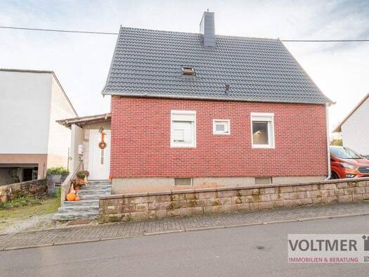 Einfamilienhaus zum Kauf 210.000 € 4 Zimmer 108 m² 757 m² Grundstück Furpach Neunkirchen/Saar 66539