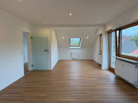 Terrassenwohnung zur Miete 1.000 € 4 Zimmer 81 m² Geschoss 2/2 frei ab sofort Nellmersbach Leutenbach 71397