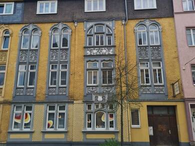 Mehrfamilienhaus zum Kauf provisionsfrei 795.000 € 17 Zimmer 478 m² 981 m² Grundstück Karl-Liebknecht-Str. 16 Ilmenau Ilmenau 98693