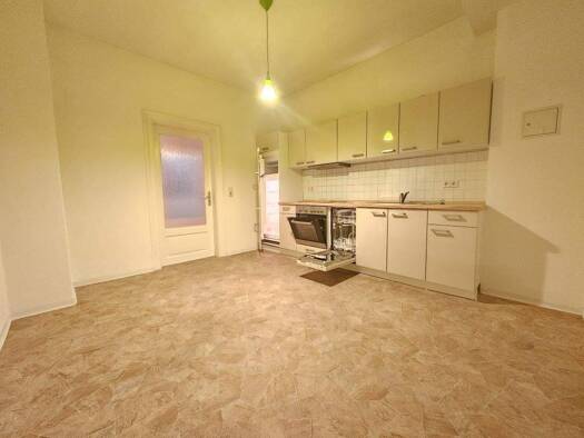 Wohnung zur Miete 431 € 3 Zimmer 78,2 m² 3. Geschoss Gabelentzstraße 2a Altenburg 04600