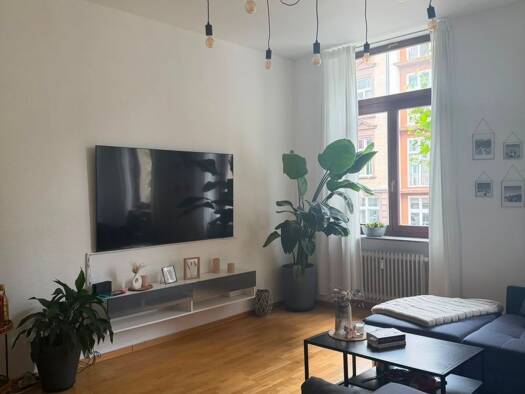 Wohnung zur Miete 759 € 3 Zimmer 84 m² frei ab 01.10.2026 West Vorderer Westen 34119