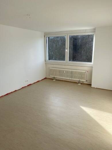 Wohnung zur Miete 719 € 4 Zimmer 85 m² 2. Geschoss Eichenallee 1 d Gesiweid - Wenscht / Schiessberg Siegen 57078