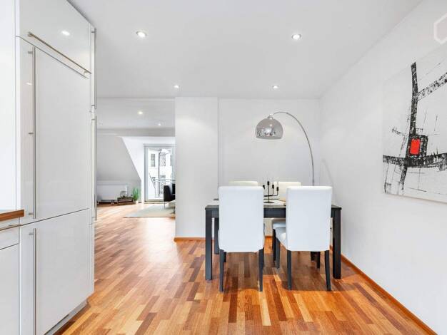 Wohnung zur Miete Wohnen auf Zeit 1.580 € 4 Zimmer 87 m² frei ab sofort Südviertel Essen 45128