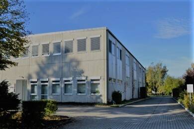 Bürofläche zur Miete 9 € 2 Zimmer 150 m² Bürofläche Rothenburger Strasse Altenberg Oberasbach 90522