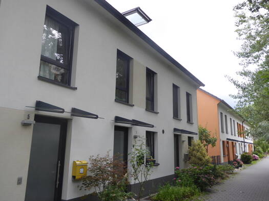 Reihenmittelhaus zum Kauf 689.000 € 5 Zimmer 141 m² 240 m² Grundstück Alt-Hohenschönhausen Berlin 13053