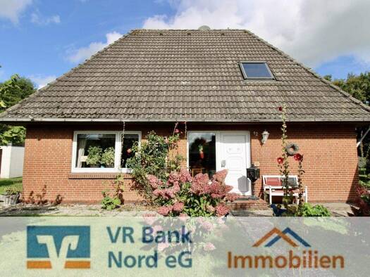 Einfamilienhaus zum Kauf 220.000 € 4 Zimmer 125 m² 851 m² Grundstück Oldenswort 25870