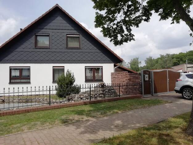 Einfamilienhaus zum Kauf provisionsfrei 215.000 € 6 Zimmer 120,1 m² 706 m² Grundstück Forststrasse 3a Bärenthoren 39264