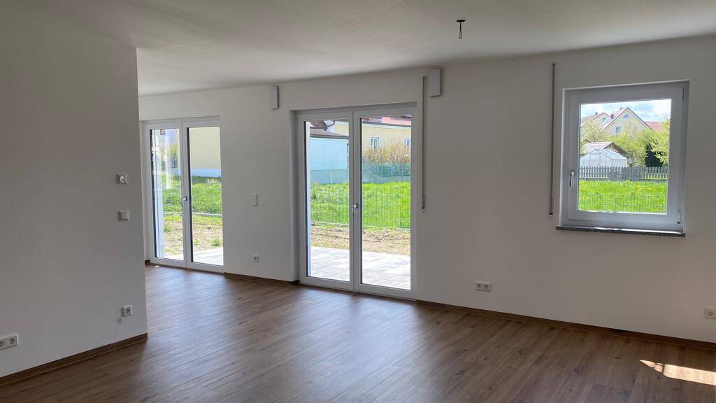 Wohnung zur Miete 1.140 € 4 Zimmer 99 m² Geschoss EG/3 frei ab 01.05.2026 Hohenwart 86558