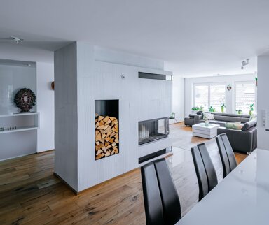 Einfamilienhaus zum Kauf 890.000 € 8 Zimmer 371,1 m² 520 m² Grundstück In der Halde 20 Altenriet 72657