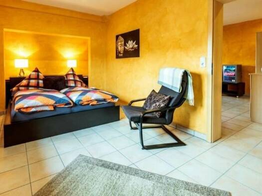 Studio zur Miete Wohnen auf Zeit 1.500 € 2 Zimmer 39 m² Reute 79276
