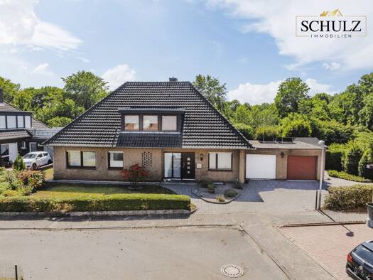 Einfamilienhaus zum Kauf 369.500 € 11 Zimmer 197 m² 871 m² Grundstück Friesoythe Friesoythe 26169