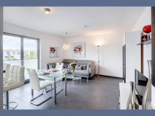 Wohnung zur Miete Wohnen auf Zeit 2.000 € 2 Zimmer 53 m² frei ab 01.03.2026 Trudering-Riem München 81829