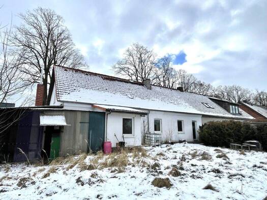 Doppelhaushälfte zum Kauf 64.000 € 8 Zimmer 145,6 m² 5.000 m² Grundstück Pritzenow Bartow / Pritzenow 17089