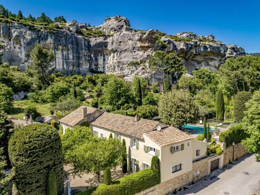 Einfamilienhaus zum Kauf 2.495.000 € 219 m² 942 m² Grundstück Les Baux-de-Provence 13520