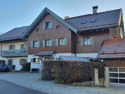 Wohnung zur Miete 650 € 2 Zimmer 55 m² 2. Geschoss frei ab 01.11.2025 Tölzer Straße 17 Lenggries 83661