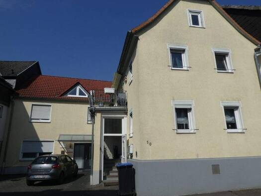 Haus zum Kauf 330.000 € 10 Zimmer 290 m² 223 m² Grundstück Ilbenstadt Niddatal 61194