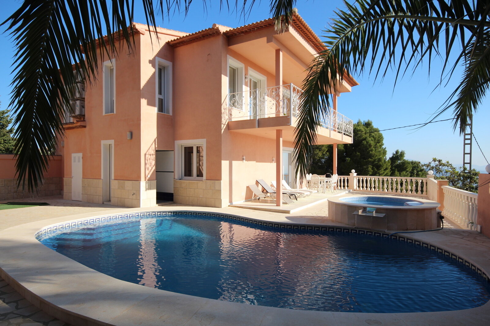 Villa zum Kauf 795.000 € 5 Zimmer 278 m²<br/>Wohnfläche 980 m²<br/>Grundstück Calpe 03710