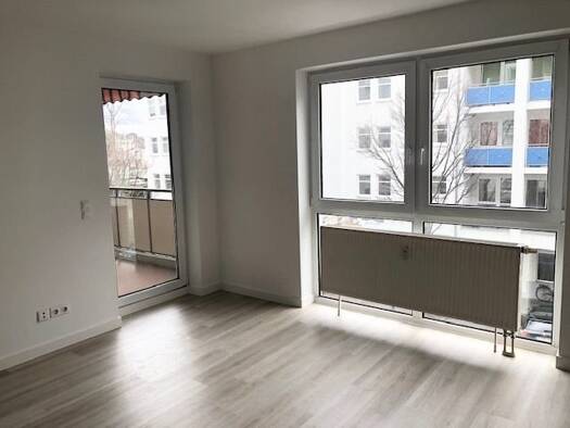 Wohnung zum Kauf provisionsfrei 108.500 € 3 Zimmer 77,8 m² 2. Geschoss Schloßchemnitz Chemnitz 09113